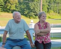 Bob & Dottie Lindsey